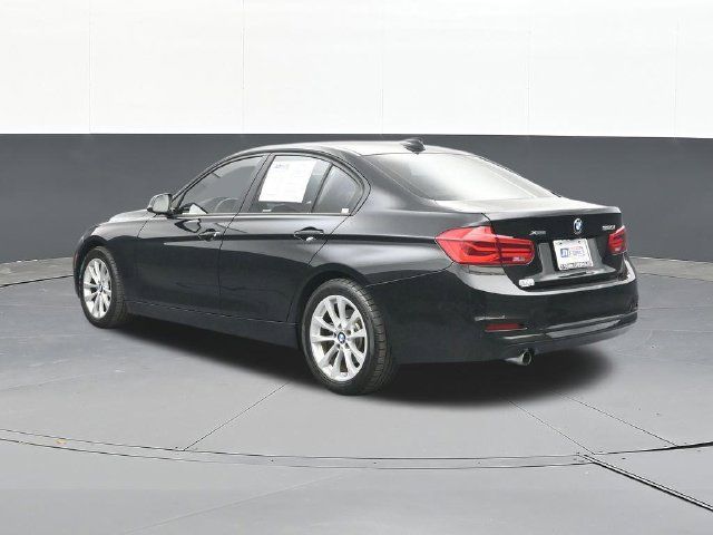Used 2018 BMW 320i xDrive Sedan AWD/4WD image 10