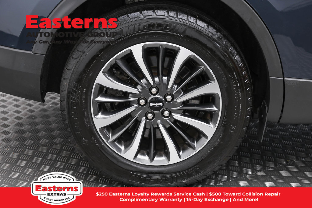 Used 2023 Lincoln Nautilus AWD image 31