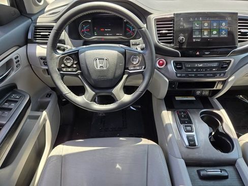 Certified 2021 Honda Pilot Special Edition image 19