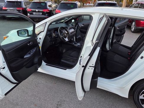 Used 2019 Nissan Leaf S w/ S Charge Package image 21