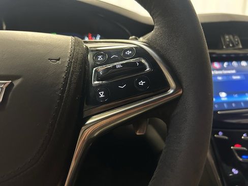 Used 2016 Cadillac CTS V w/ Carbon Fiber Package image 12