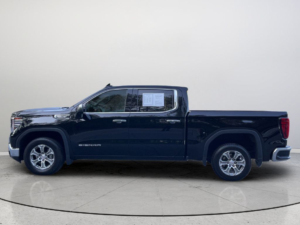 Used 2024 GMC Sierra 1500 SLT RWD image 9