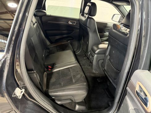 Used 2015 Jeep Grand Cherokee Altitude AWD/4WD image 15