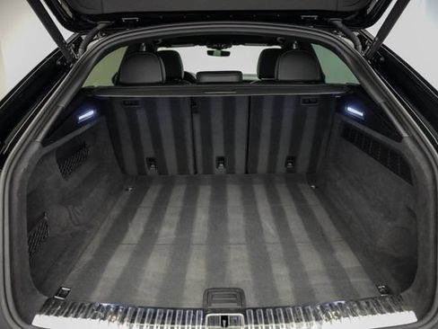 Used 2021 Audi Q8 Premium Plus w/ Premium Plus Package AWD/4WD image 40