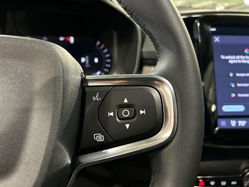 Used 2023 Volvo XC40 B5 Plus w/ Driver Assist Package image 14