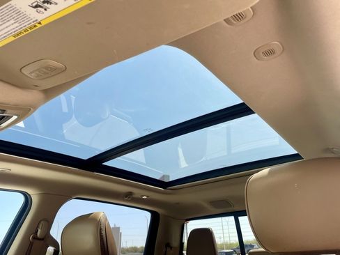 Used 2019 RAM 1500 Limited image 10