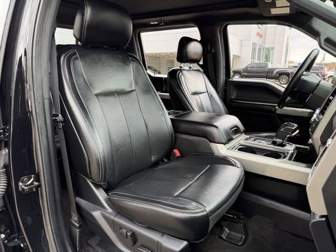 Used 2019 Ford F150 Lariat image 21