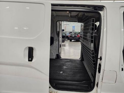 Used 2018 Chevrolet City Express LT FWD image 30