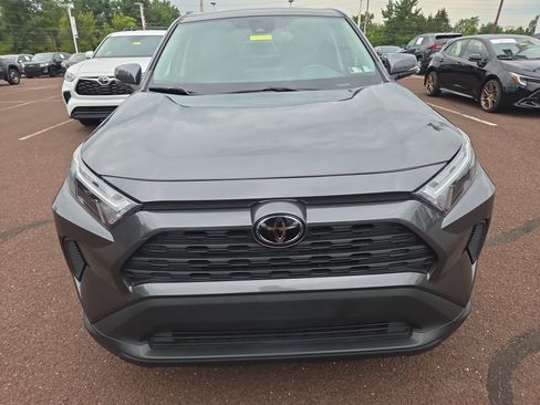 Certified 2023 Toyota RAV4 LE AWD/4WD image 8