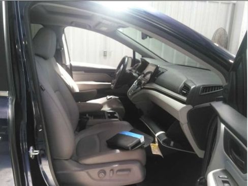 Used 2024 Honda Odyssey EX-L image 9