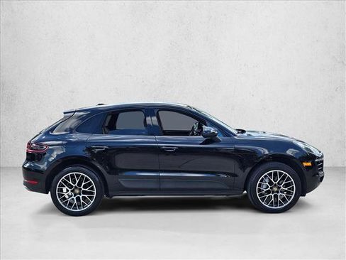 Used 2017 Porsche Macan AWD/4WD image 4