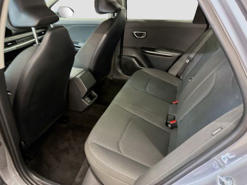 Used 2025 Kia K4 LXS image 29