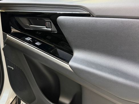 Used 2024 Subaru Solterra Touring w/ Touring Package image 50