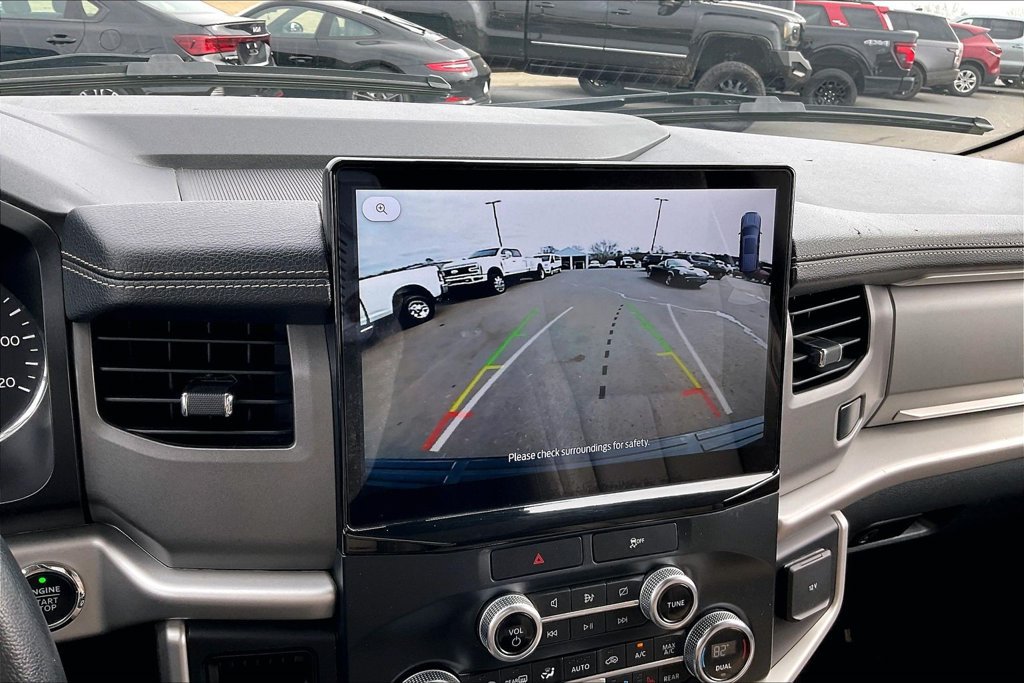 Used 2022 Ford Expedition Max XLT RWD image 17