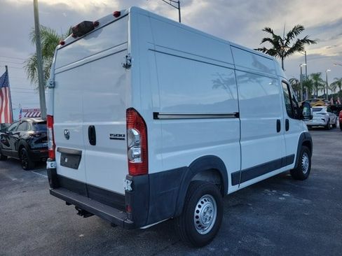 Used 2025 RAM ProMaster 1500 w/ Premium Convenience Group FWD image 7