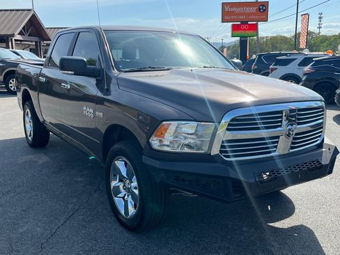 Used 2018 RAM 1500 Lone Star AWD/4WD image 1