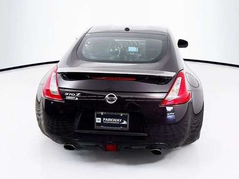 Used 2016 Nissan 370Z Touring w/ Aerodynamics Package RWD image 6