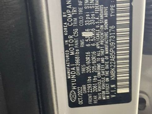 Used 2023 Hyundai Kona SE FWD image 24