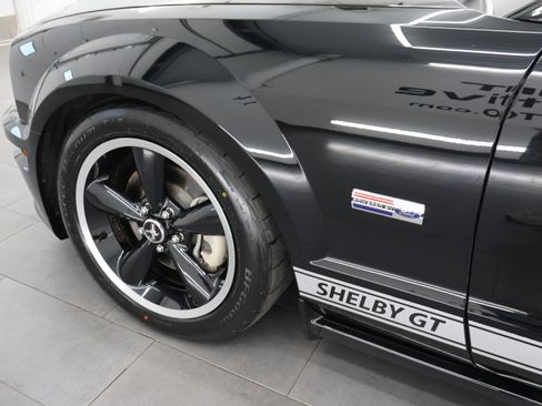 Used 2007 Ford Mustang GT Premium RWD image 33
