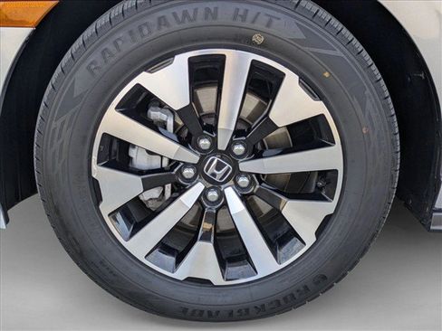Used 2025 Honda Odyssey EX-L image 23