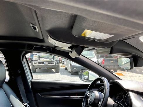 Used 2023 MAZDA MAZDA3 s FWD image 21