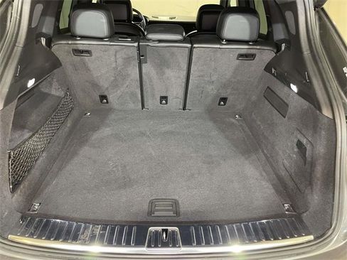 Used 2024 Porsche Cayenne S image 20