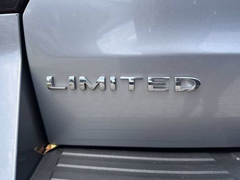 Used 2023 Ford Expedition Max Limited AWD/4WD image 40