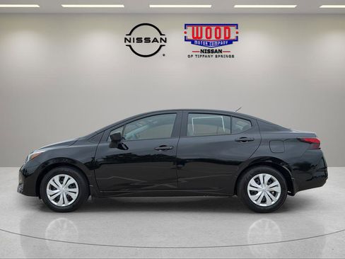 Used 2025 Nissan Versa S w/ Trunk Package FWD image 5