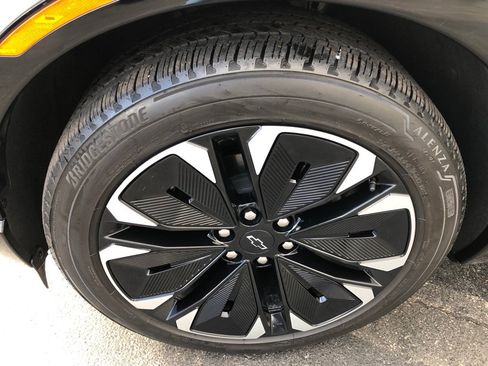 Used 2025 Chevrolet Blazer EV RS image 10