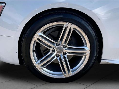 Used 2013 Audi A5 2.0T Prestige w/ Prestige Pkg AWD/4WD image 11
