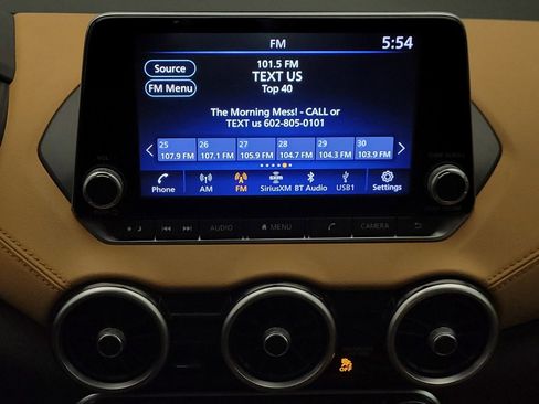 Used 2021 Nissan Sentra SV w/ SV Premium Package FWD image 25
