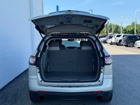 Used 2014 Chevrolet Traverse LTZ FWD image 9