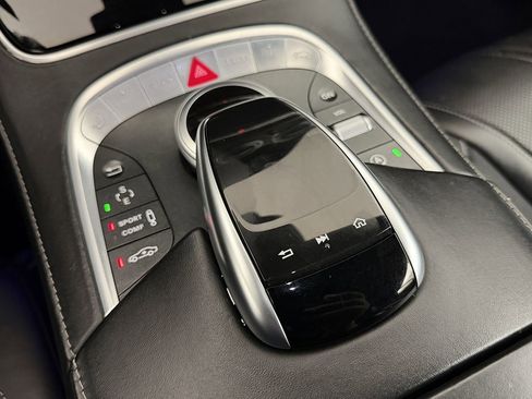 Used 2017 Mercedes-Benz S 550 Cabriolet image 45
