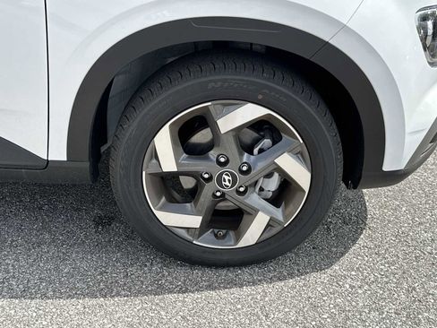 New 2026 Hyundai Venue SEL image 7