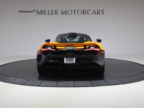 Used 2021 McLaren 720S RWD image 6