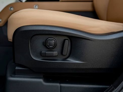 New 2026 Land Rover Defender 110 S AWD/4WD image 16