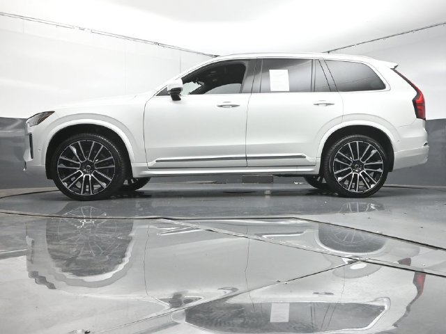 Used 2026 Volvo XC90 B6 Plus w/ Protection Package Premier AWD/4WD image 38