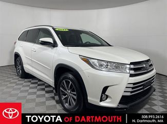 Certified 2017 Toyota Highlander XLE AWD/4WD video 1