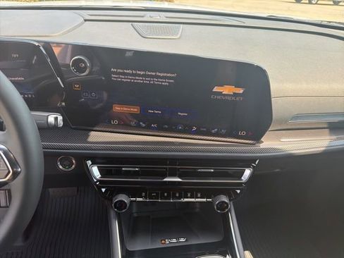 New 2026 Chevrolet Traverse High Country w/ LPO, Floor Liner Package FWD image 14