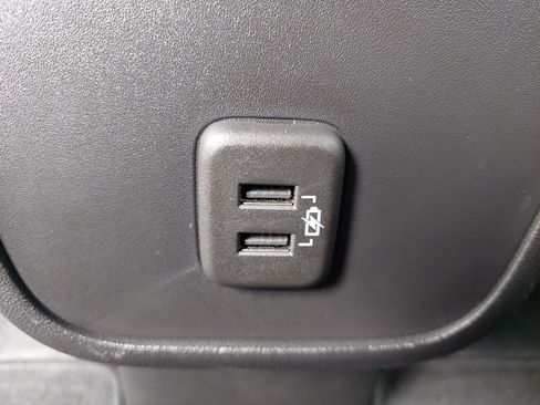 Used 2024 Chevrolet Equinox LS w/ LS Convenience Package FWD image 21