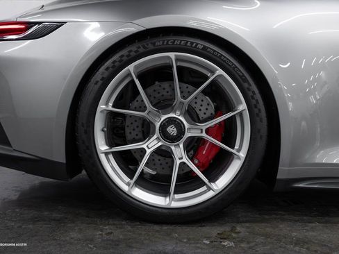 Used 2022 Porsche 911 GT3 RWD image 12