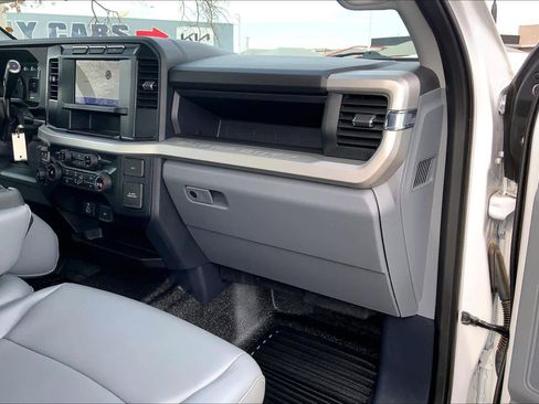 Used 2023 Ford F250 XL w/ Snow Plow Prep Package image 18