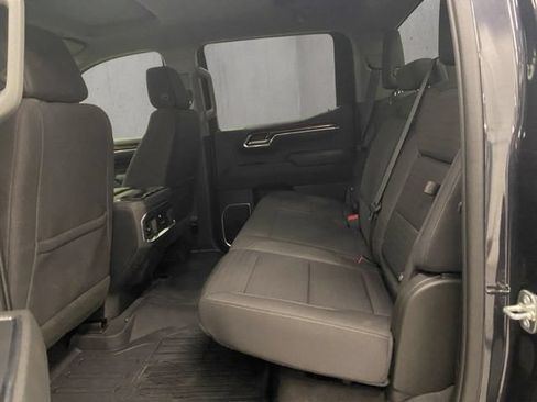 Used 2023 GMC Sierra 1500 Elevation AWD/4WD image 8