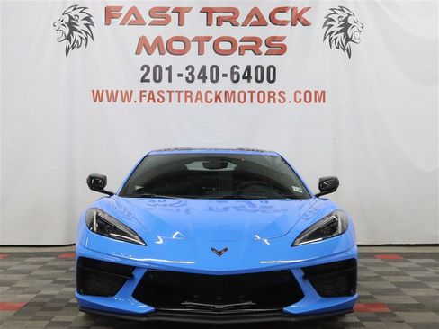 Used 2021 Chevrolet Corvette Stingray Premium Cpe w/ Z51 Performance Package RWD image 3
