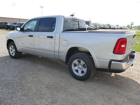 New 2026 RAM 1500 Big Horn AWD/4WD image 8