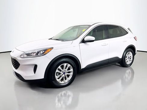 Used 2020 Ford Escape SE FWD image 5