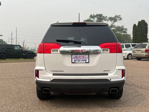 Used 2017 GMC Terrain SLT w/ Open Road Package AWD/4WD image 4