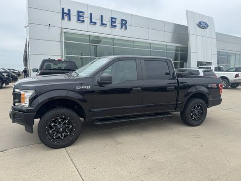 Used 2019 Ford F150 XL w/ Equipment Group 101A Mid AWD/4WD image 3