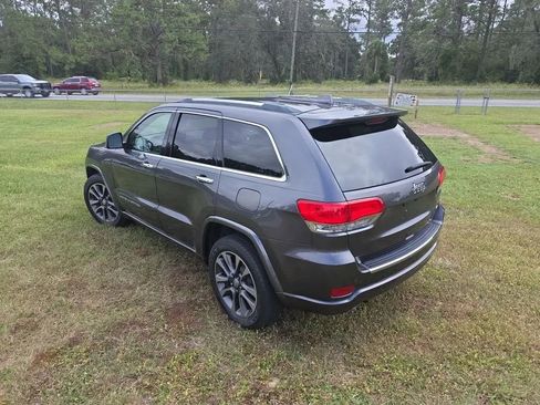 Used 2018 Jeep Grand Cherokee Overland w/ Interior Metal Package image 7