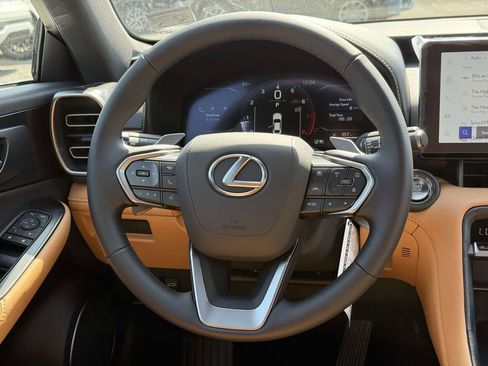 New 2026 Lexus IS 350 F Sport image 9